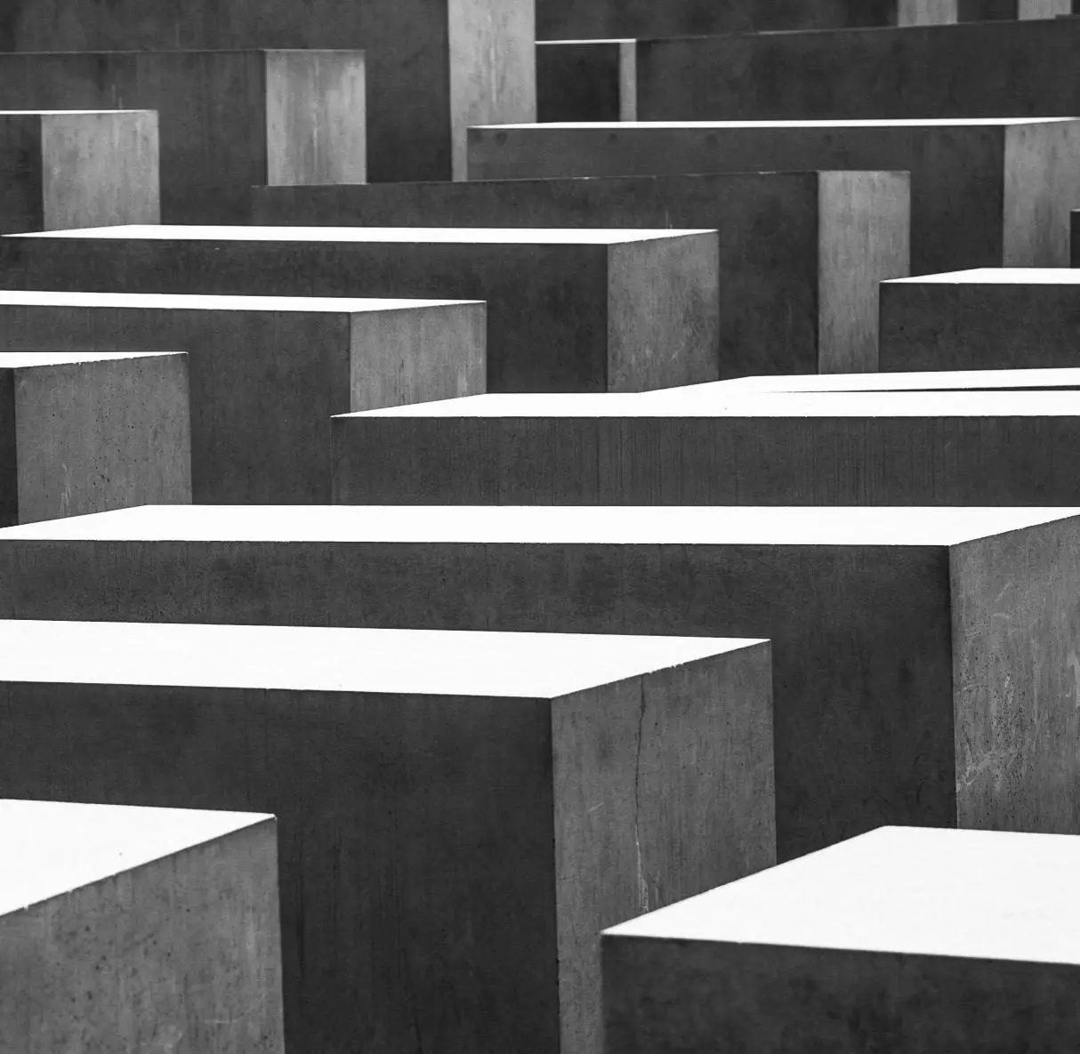 Patterned photo of World War 2 memorial graves in Berlin